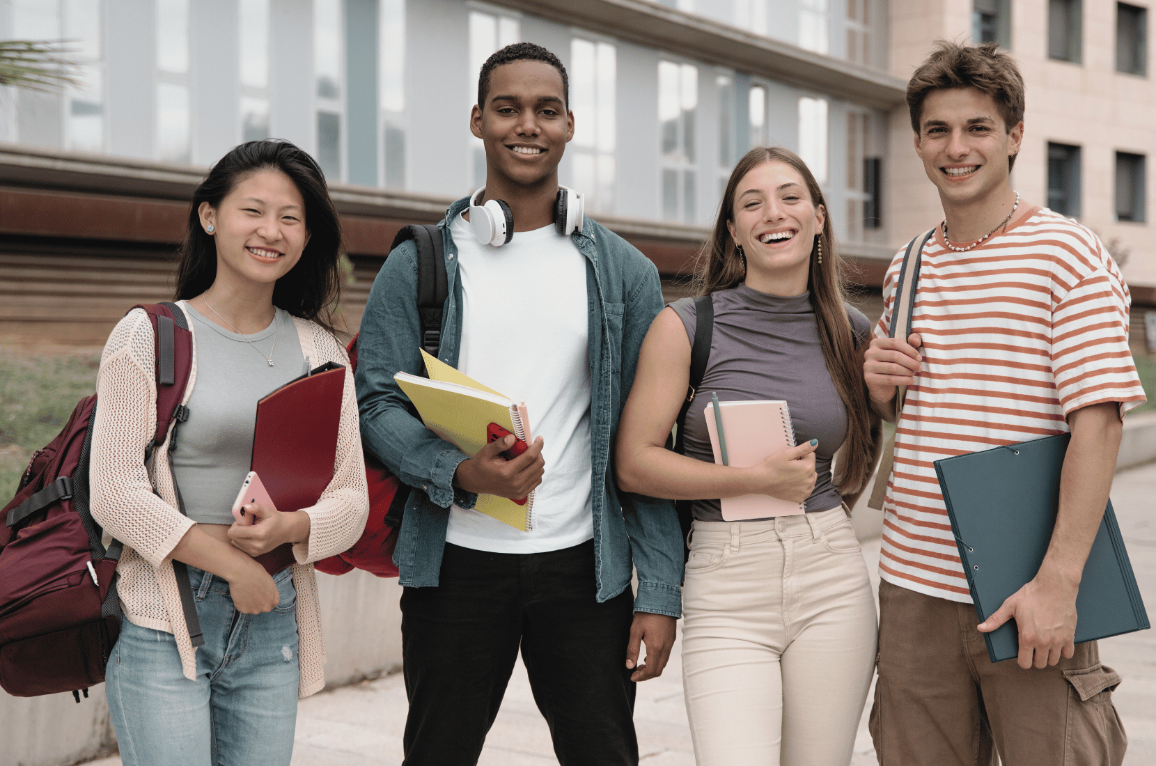 https://studyabroader.com/wp-content/uploads/2025/07/Untitled-design-2025-07-18T174840.503.png
